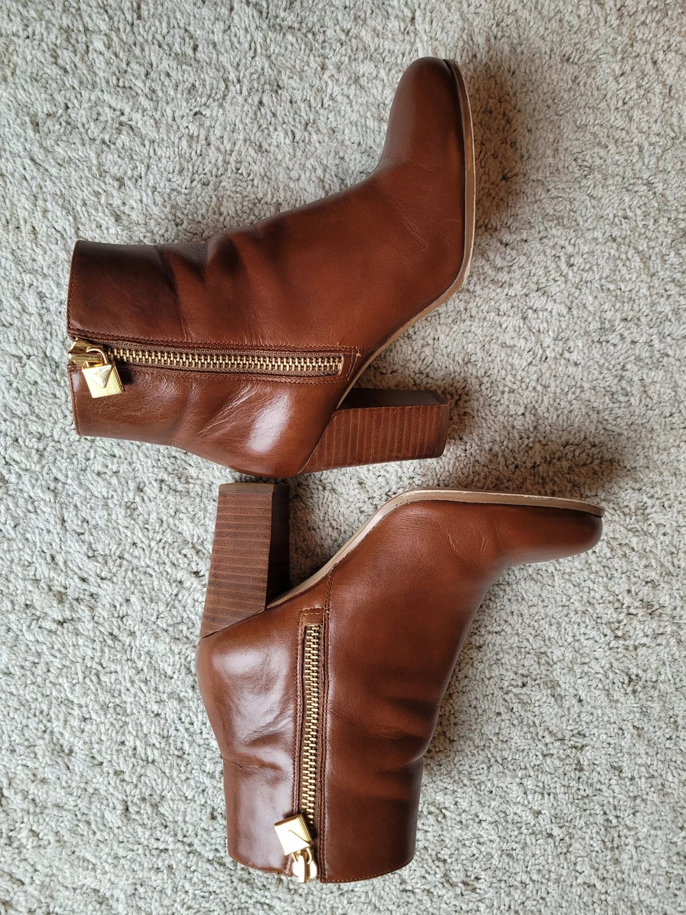 Women's Leather Ankle Boots In A Stunning Cognac Color Great Looking Style 6 1/2